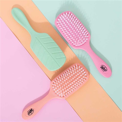 WetBrush Go Green Shine Hair Brush Aqua