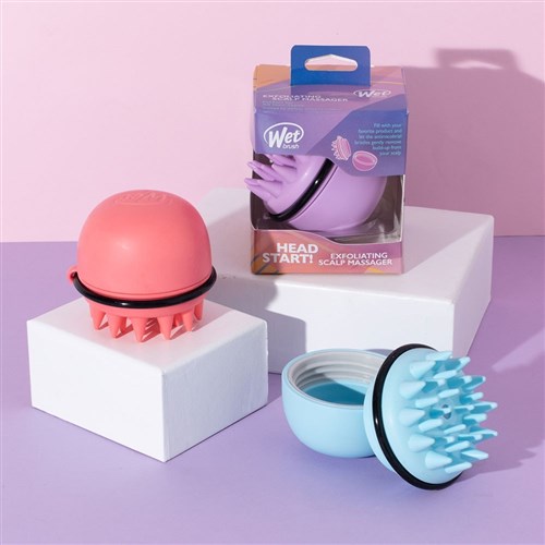 WetBrush Exfoliating Scalp Massager Brush Coral